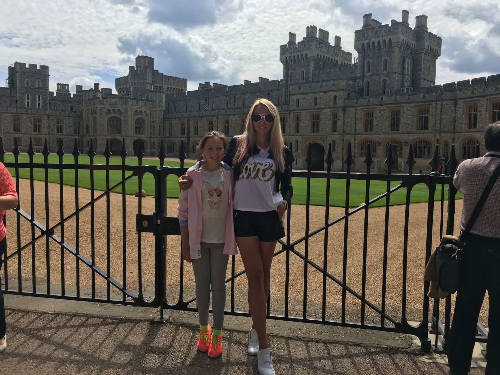 Оля Полякова подарила мужу на день рождения поездку за $15 тысяч